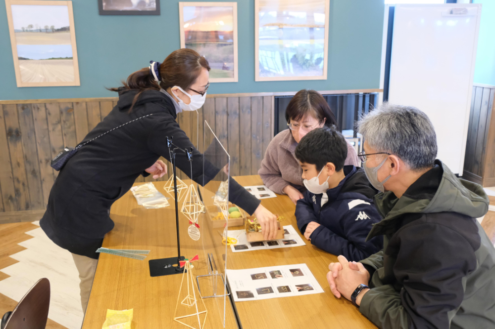 幸せのお守り　北欧の伝統装飾「ヒンメリ」作り体験